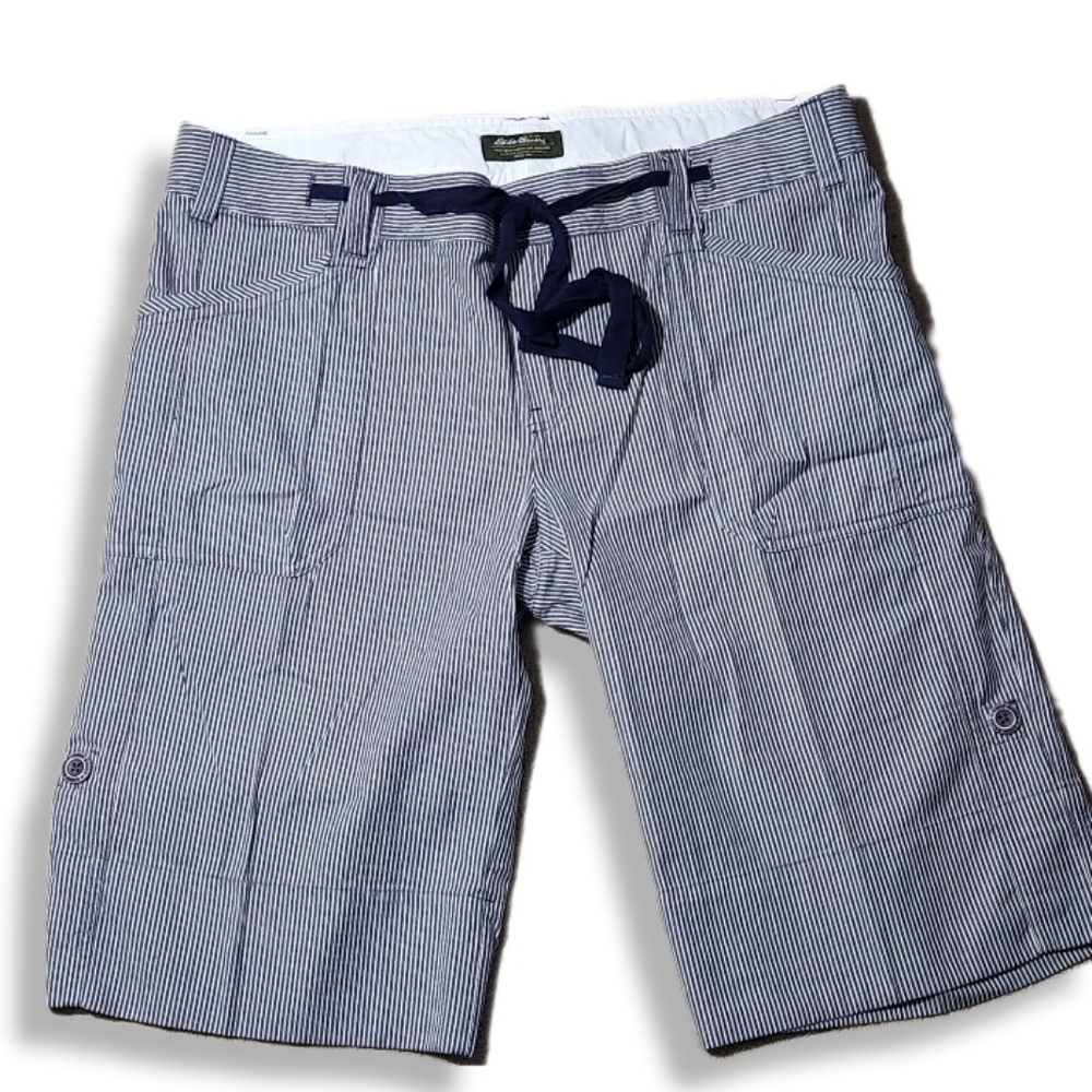 Eddie Bauer Finest Quality Clothing Women's Blue Striped Shorts Size 16